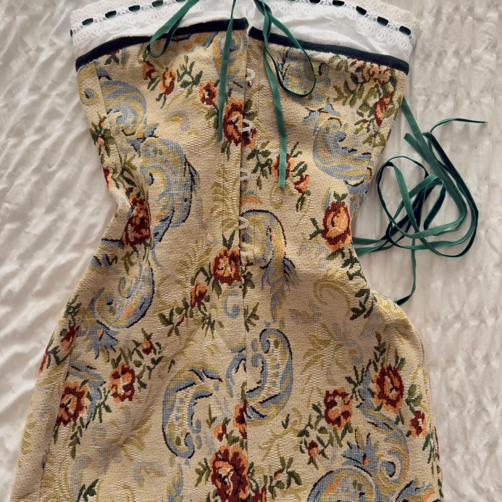 With Jean Sabrin Dress | Tabi - Picture 2 of 6